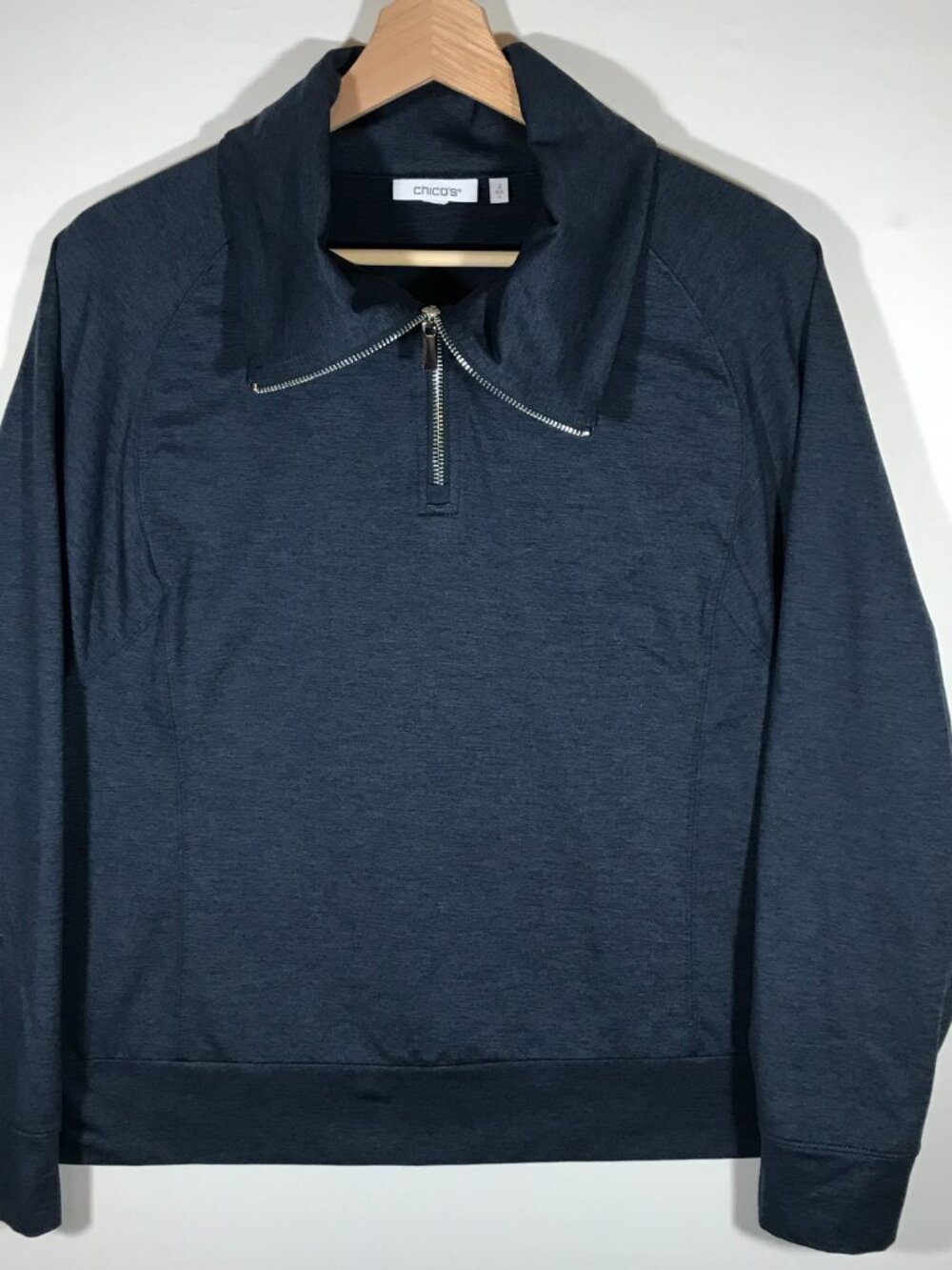 Chico's Zenergy Cloud Women's 2 Large Blue Raglan Long Sleeve 1/4 Zip Pullover
